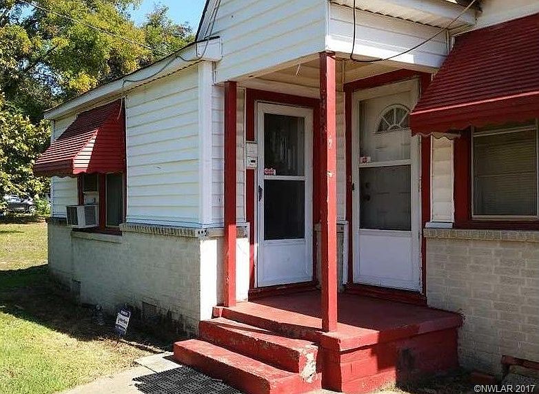 1st image of 4041 Curtis Ln