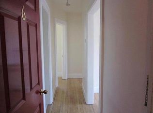 11 S 2nd St APT 4, Hudson, NY 12534