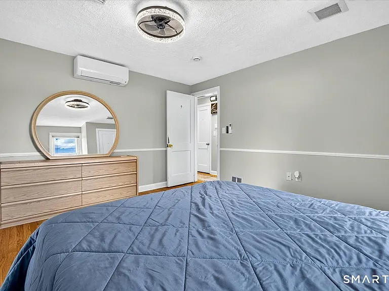 440 Evergreen Ave — Photo 14