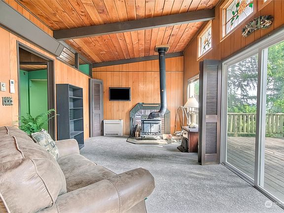 5th image of 49817 146th Avenue E