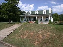 3BR/2BA Traditional Home