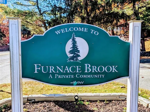68 Furnace Trail, Greenwood Lake, NY 10925