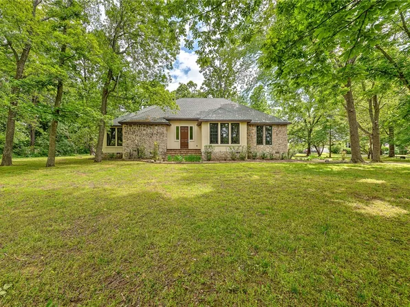 3602 W Fir St, Rogers, AR 72758