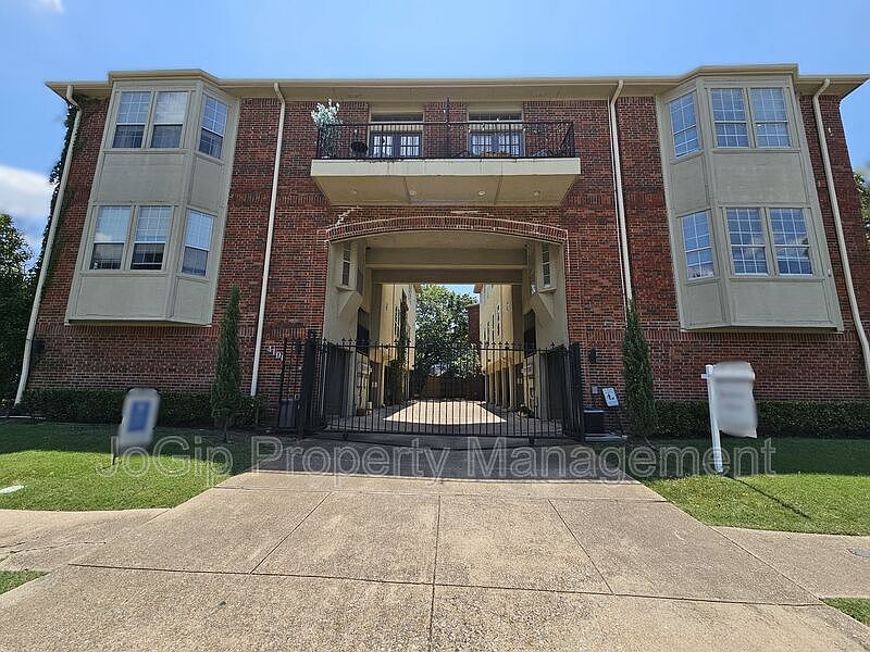 1st image of 4106 Newton Ave APT 102