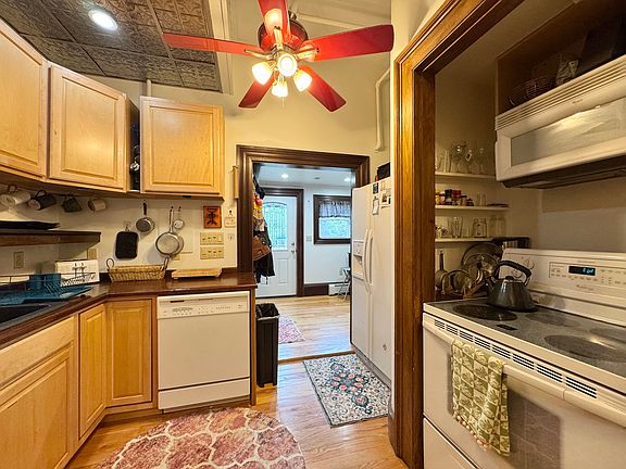 5th image of 72 Nahant St #1-B