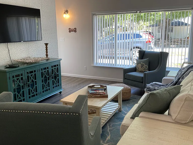 2504 S Milmar Dr — Photo 6