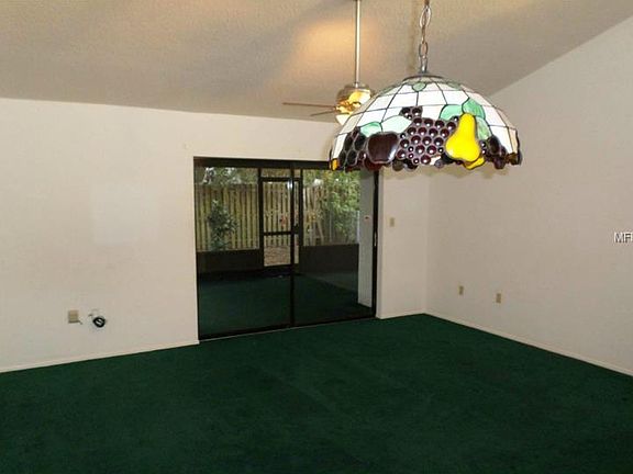 5th image of 2236 Oak Wind Dr