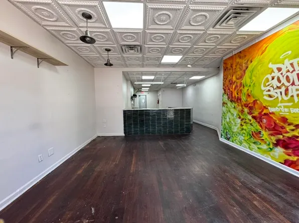 309 Pacific Avenue image 9 of 12