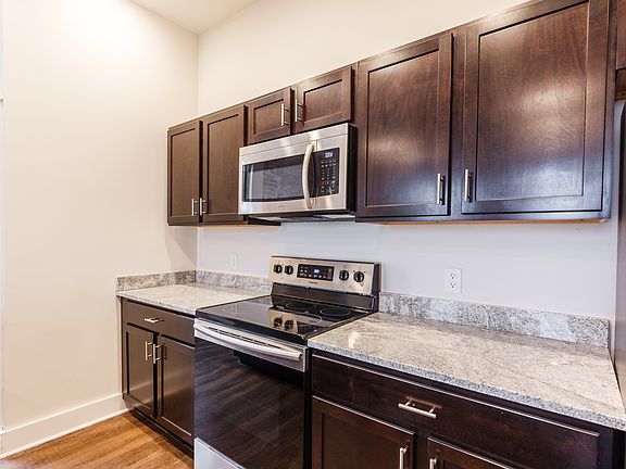 Quality kitchen includes solid wood cabinetry with soft close, stainless appliances and granite countertops.