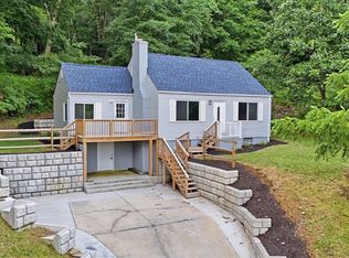 190 Pine Creek Rd, Wexford, PA 15090