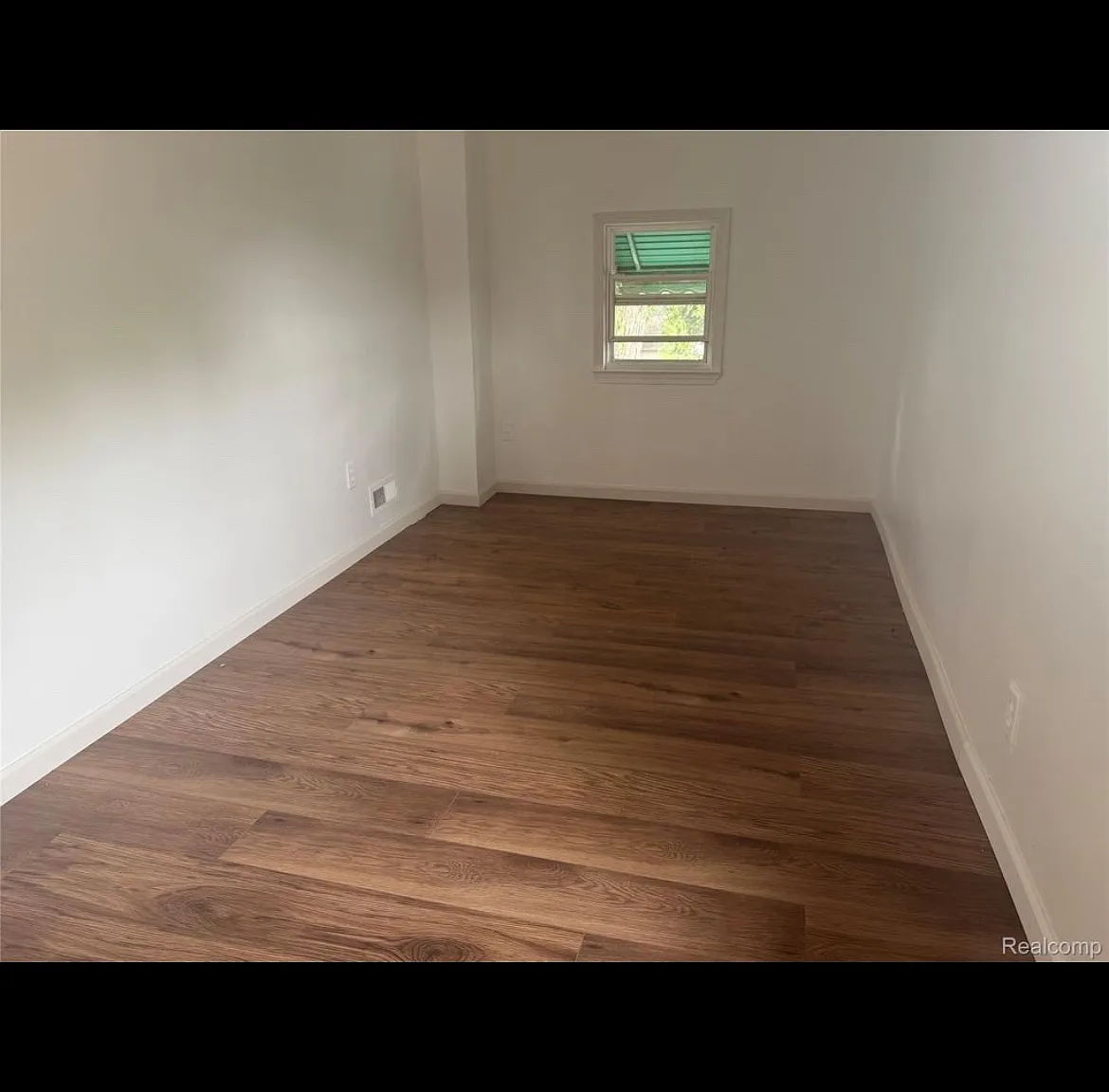 4956 Huron St — Photo 1