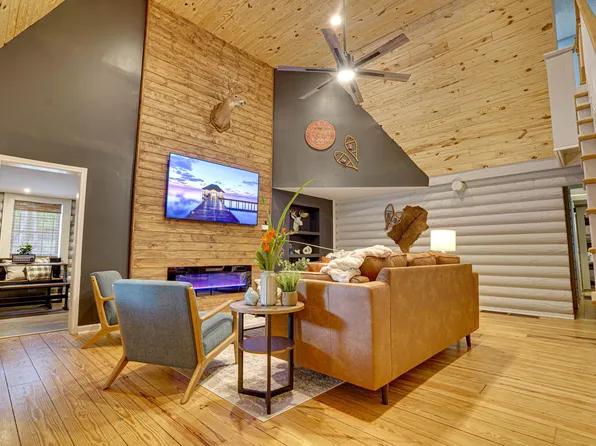 4241 Osburn Ct, Duluth, GA 30096