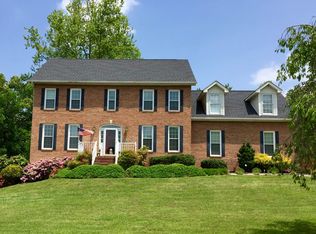 205 Southridge Dr, Blountville, TN 37617