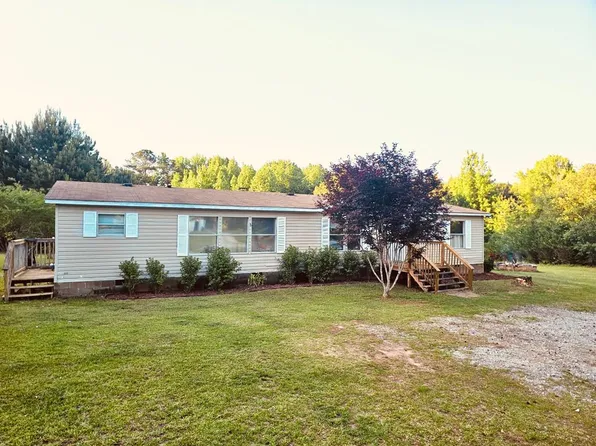 3207 Hopewell Church Rd, Pine Mountain, GA 31822