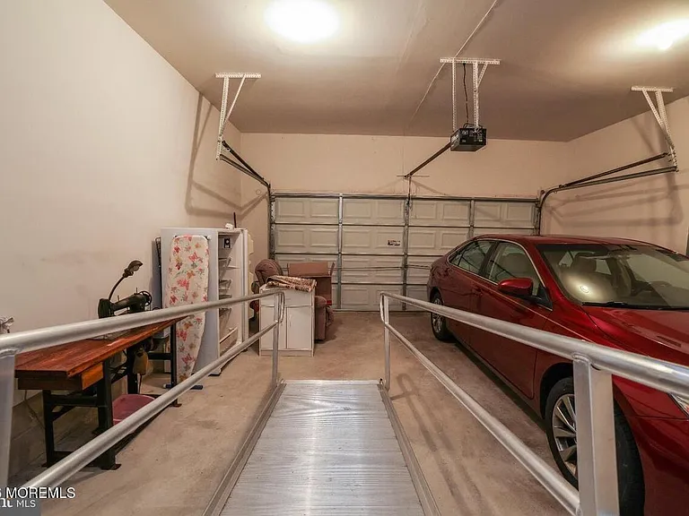 30 Silver Lake Dr — Photo 8