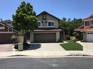 3803 Raven Ct, Calabasas, CA 91301