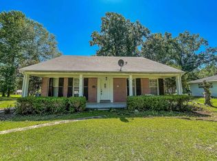 425 Sharp Ave, Camden, AR 71701