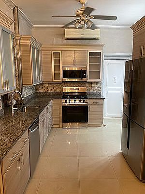 2nd image of 338 W 19th St #1B2