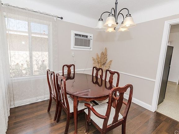 4th image of 14740 Ardis Ave