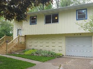 518 S 20th St, Chesterton, IN 46304