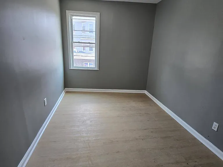 335 Myrtle Ave #2AA — Photo 9