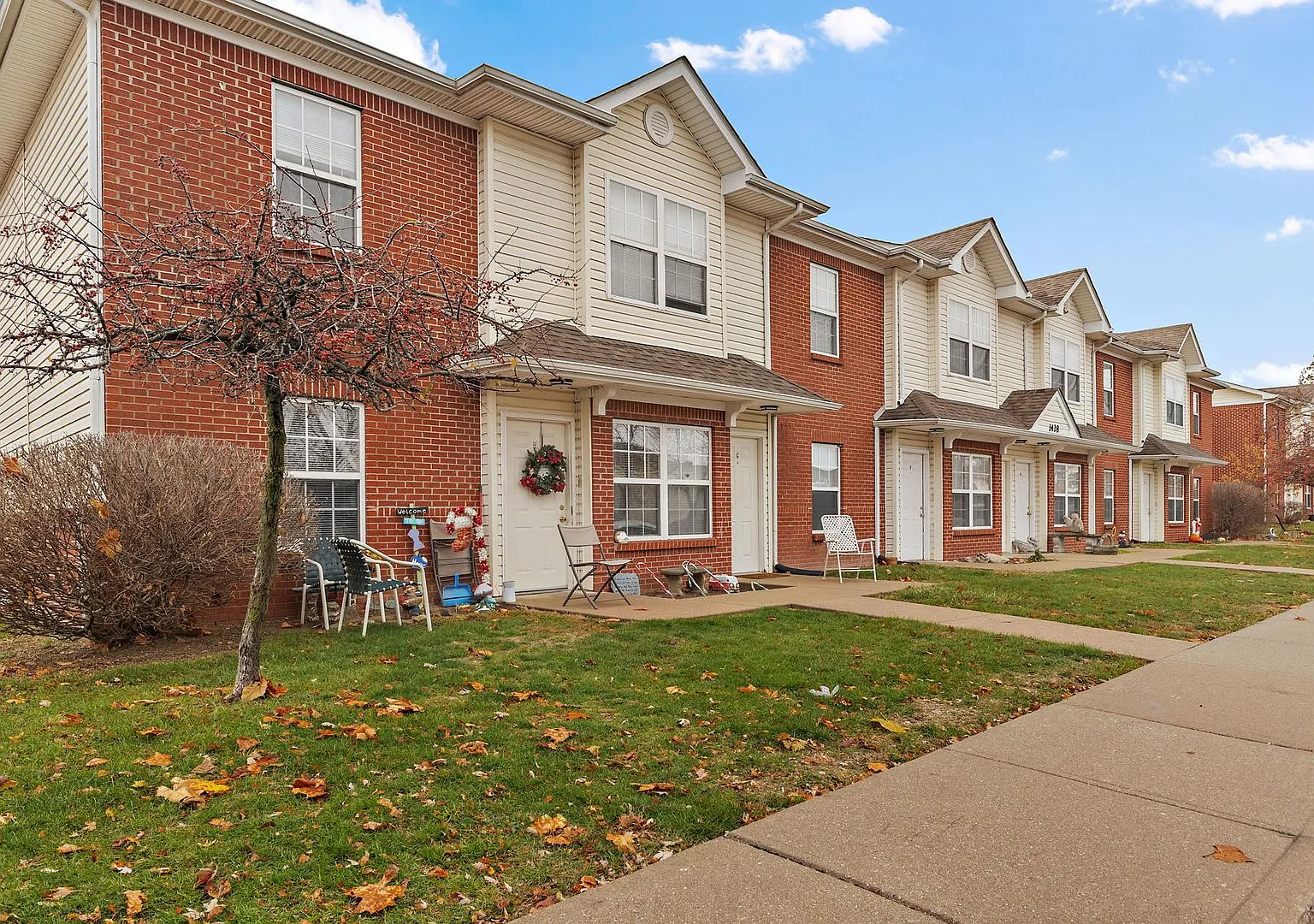 Rent $1725/mo Minutes to Honda Cul De Sac Community — Photo 2