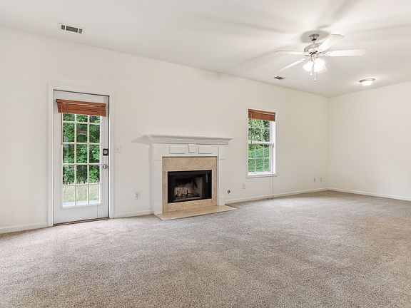 3rd image of 2565 Harrison Mill Dr