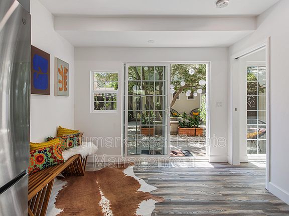 3rd image of 5117.5 Bomer Dr