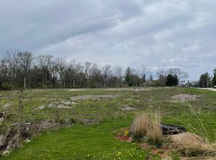 1601 Higgins Rd, Dundee, IL 60118