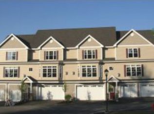 3 Manor Dr, Hooksett, NH 03106