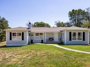 713 Harper Rd, Kerrville, TX 78028