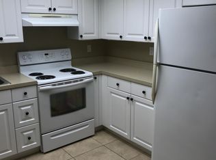 3805 S School Ave APT 2, Sarasota, FL 34239
