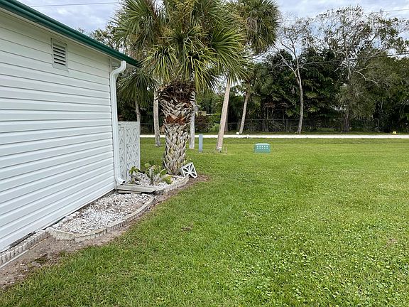 4th image of 2 Boca Ciega St