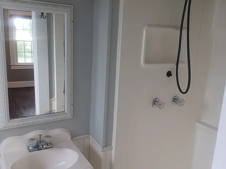 7417 Gravely Ct — Photo 14