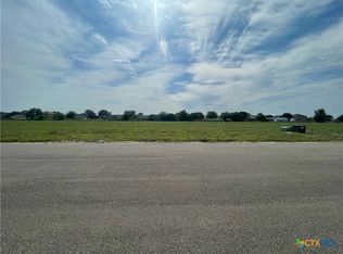 218 Double Creek Loop, Seguin, TX 78155