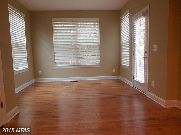5th image of 10642 Berry Orchard Ct
