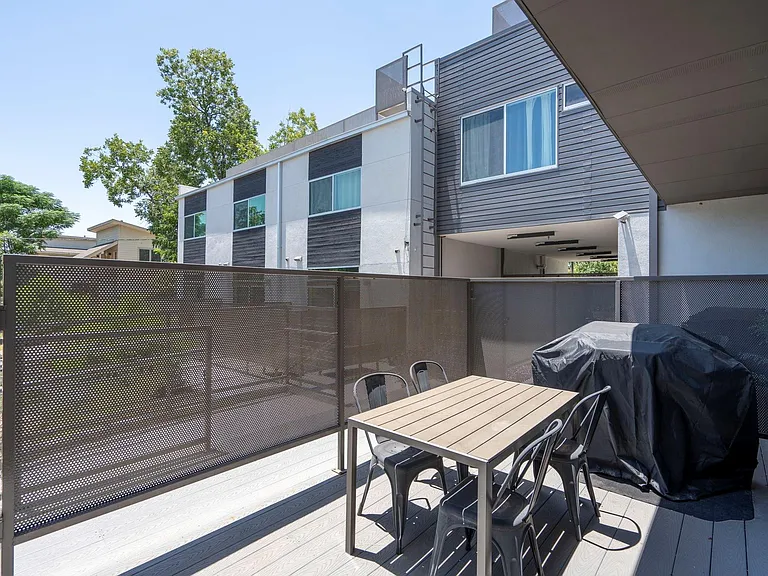 1701 E M L King Jr Blvd #105 — Photo 33