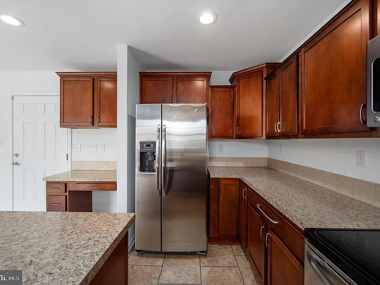 259 Olympic Dr — Photo 14