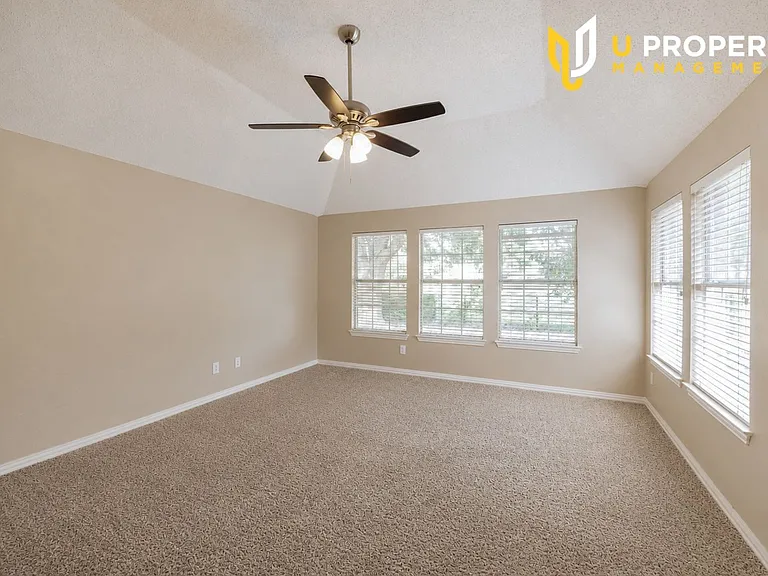 5605 Belle Chasse Ln — Photo 21