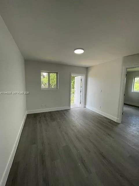 2 bed, 1.0 bath, $1,975 — Photo 3