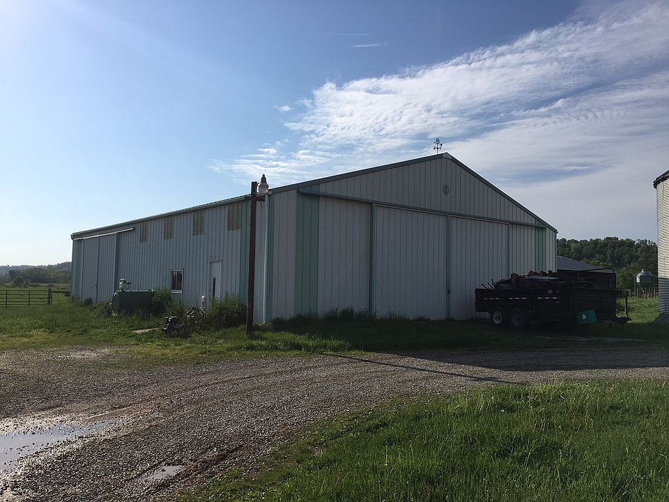 1st image of Thomas Ln