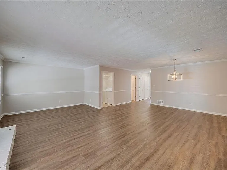 3225 Cape Cir — Photo 32