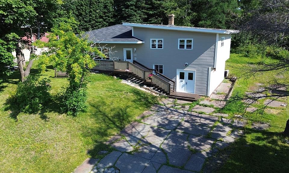 1st image of 160 Goodyear Avenue