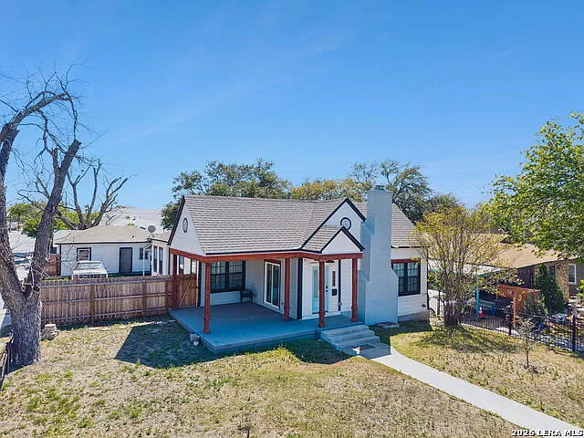1444 McKinley Ave — Photo 4