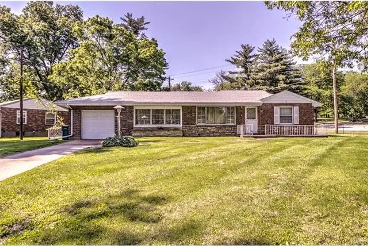 10201 Bellefontaine Rd photo 1
