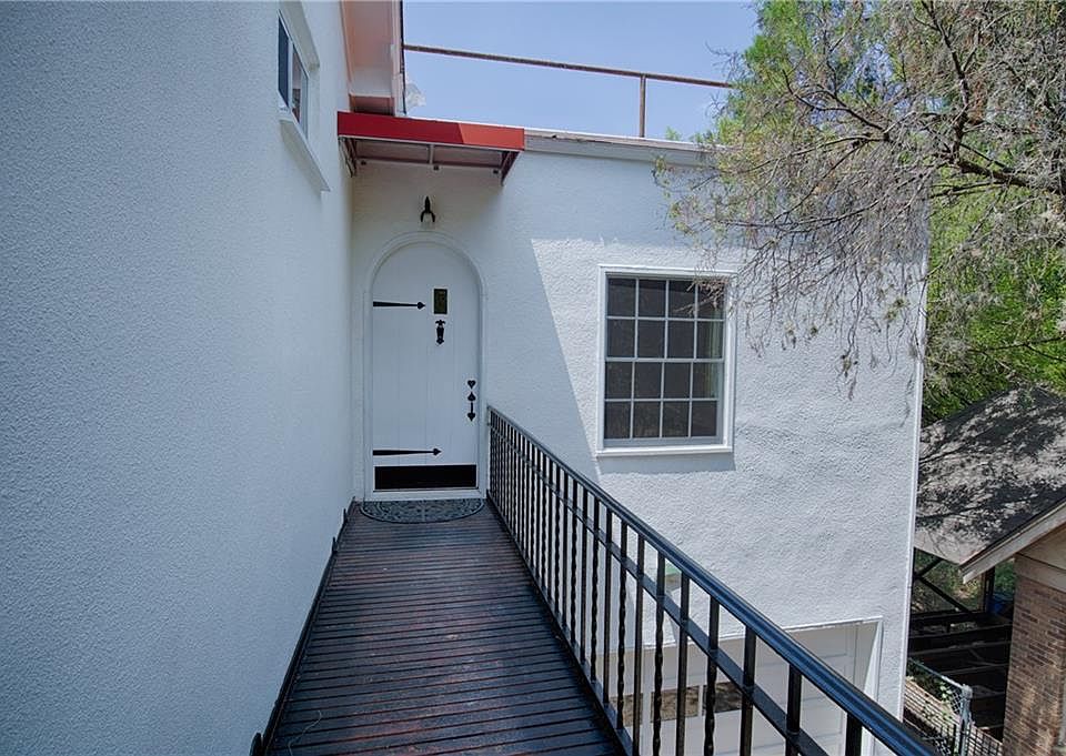 1st image of 1808 Travis Heights Blvd #B