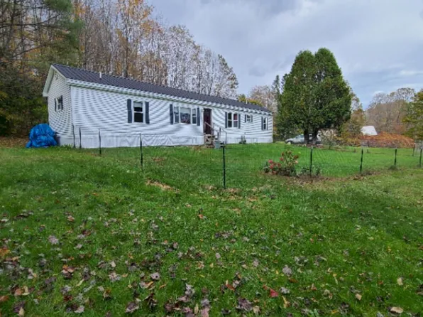 25 Cemetery Road, Wilton, ME 04294