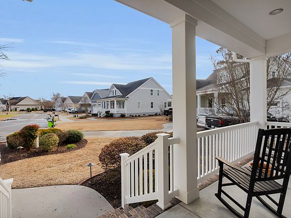 2nd image of 137 Shoreview Dr