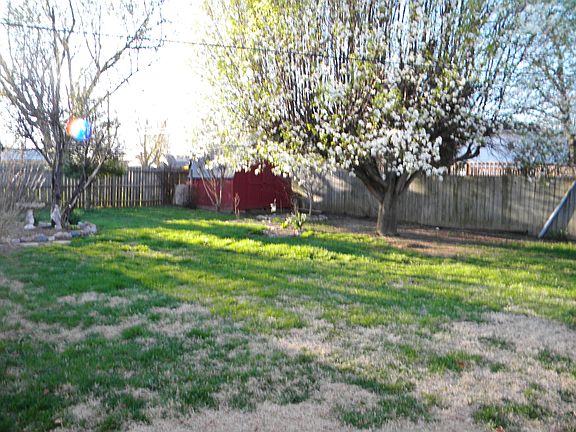 4th image of 2505 Middleground Dr