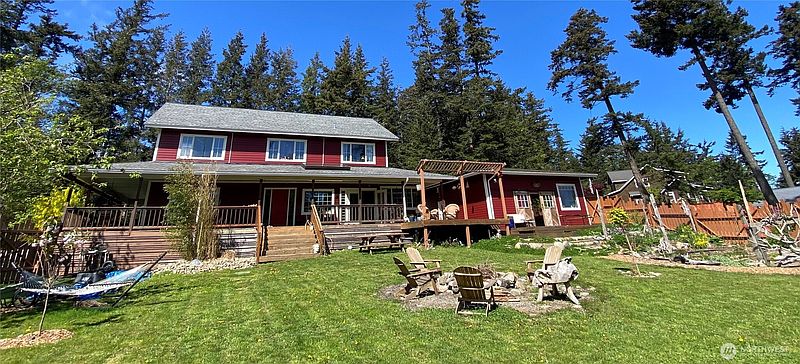3rd image of 885 Bartel Road